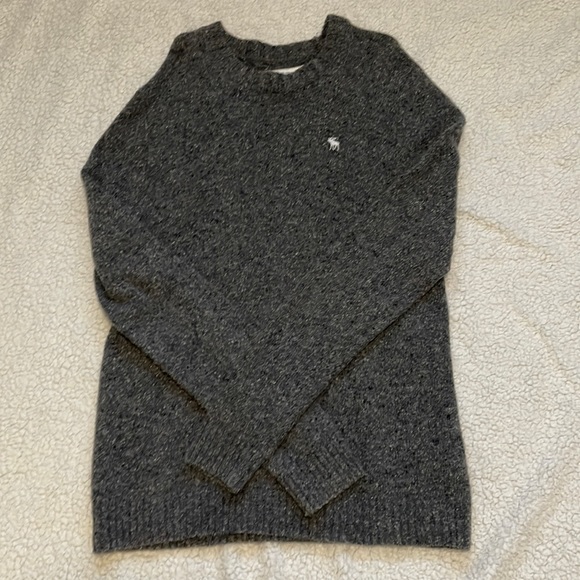 Abercrombie and fitch x-large sweater - Picture 1 of 3